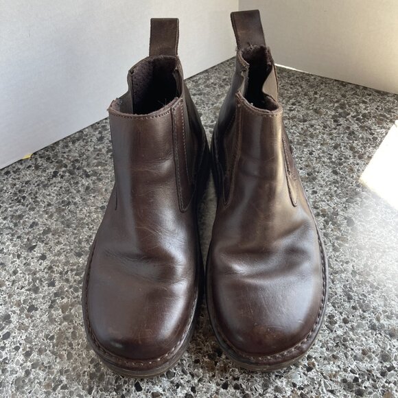 Dr Martens MILTON Brown Leather Chelsea Slip On Ankle Boots Mens 10‎ Womens 11 - Picture 1 of 16